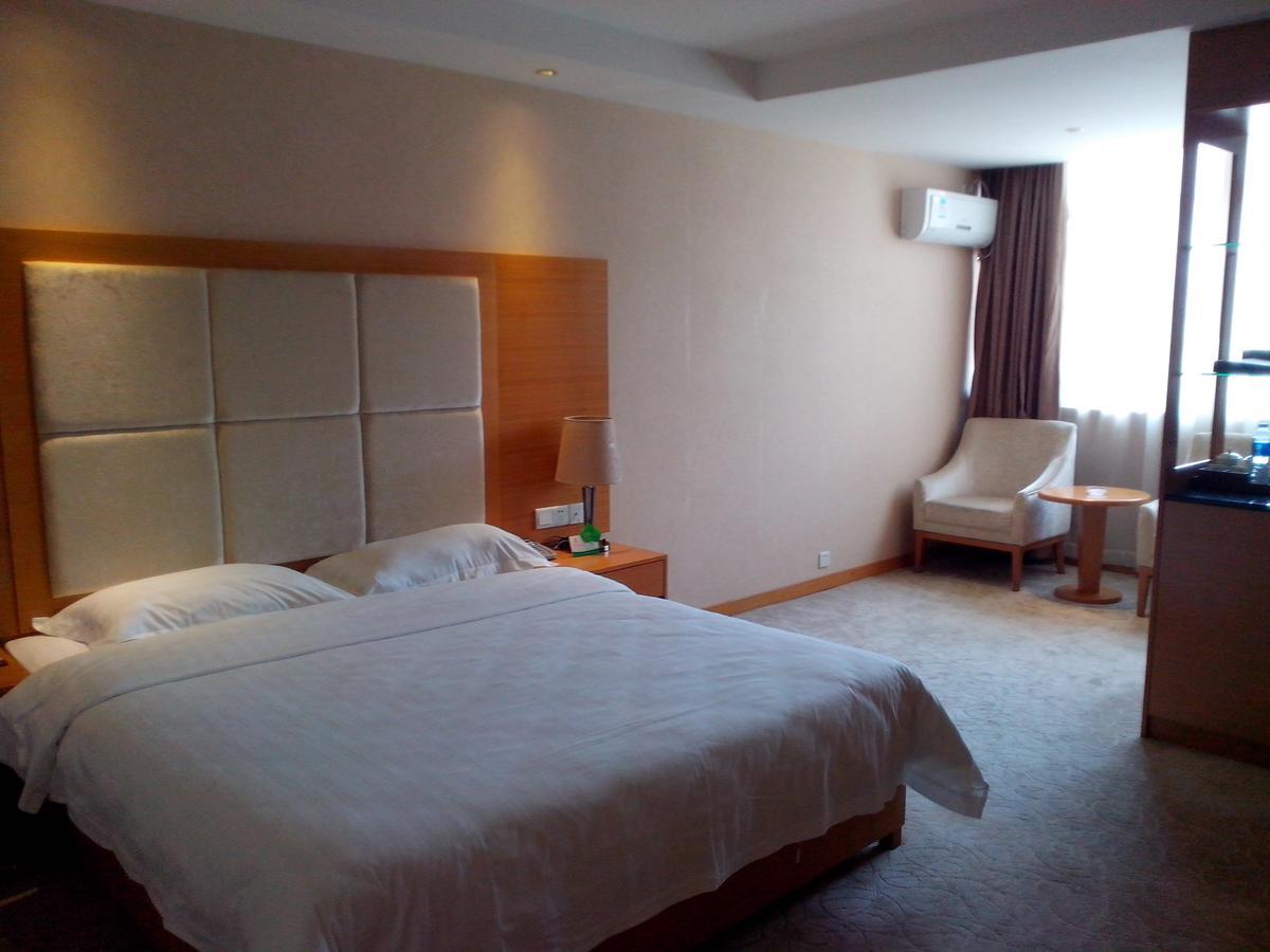 Shenzhen Huamao Aviatic Hotel מראה חיצוני תמונה