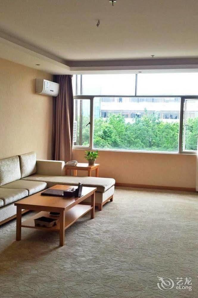Shenzhen Huamao Aviatic Hotel מראה חיצוני תמונה